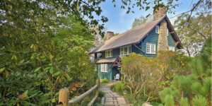 Snydersville–Sciota Village Tour