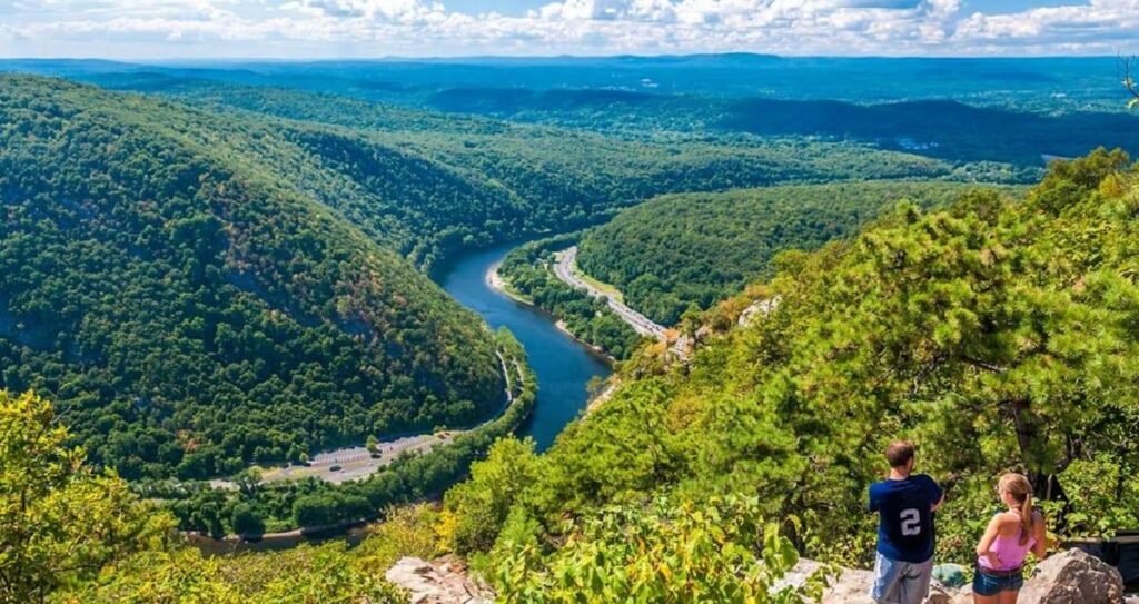 Scenic Drives and Local Stops Near Stroudsburg 65